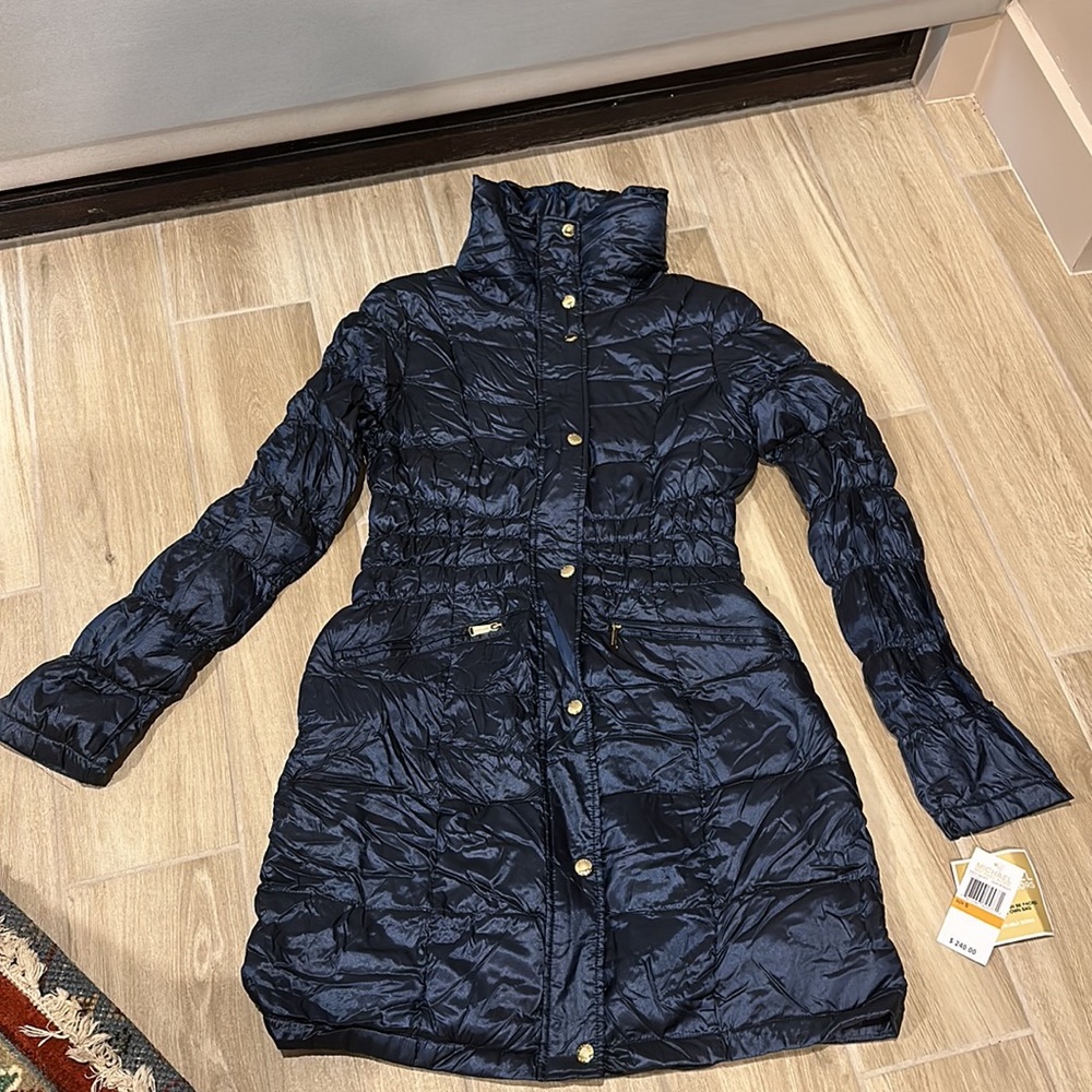 Michael Kors New size Small Down coat packable S Dark Midnight color